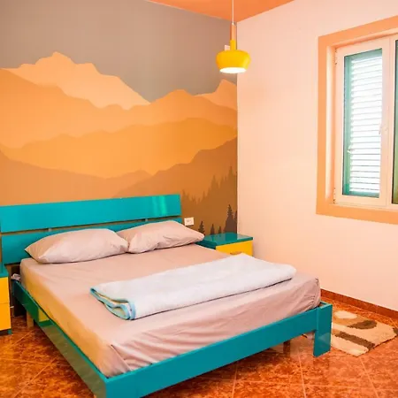 Our Way Guest House&hostel Couette-café