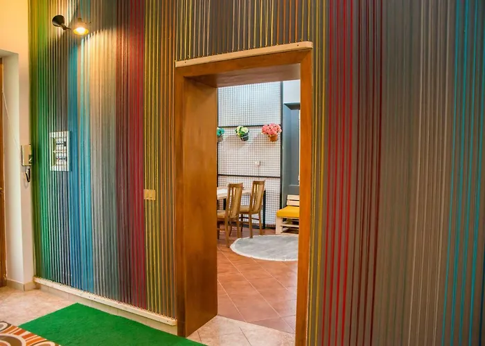 Our Way & Oda ve Kahvaltı