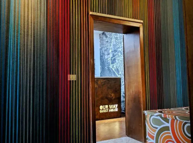 Our Way & Oda ve Kahvaltı Shkodër